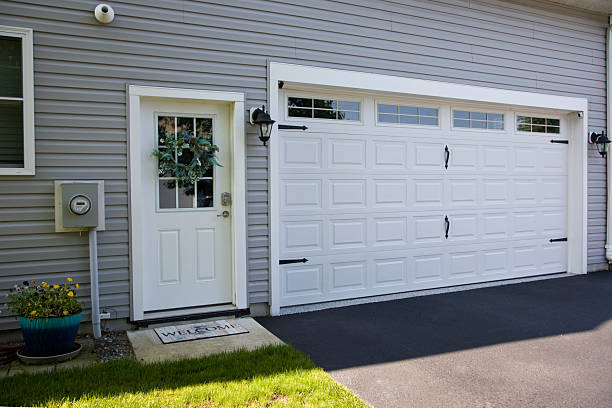 24/7 Emergency Garage Door Panel Replacement experts in Pine Bluffs, WY